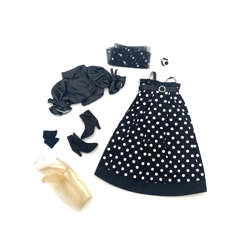 Tonner 16" Ellowyne "Dots Enough" Outfit Only
